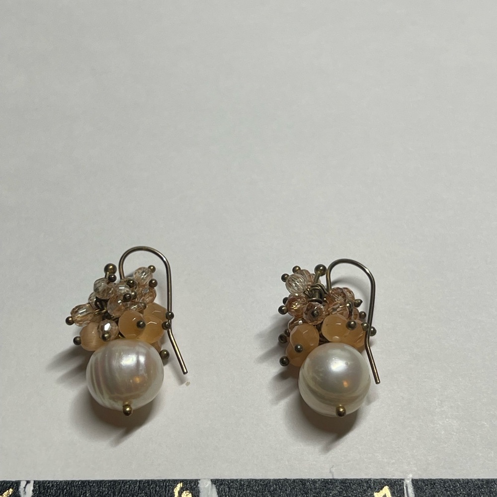 J crew Elegant Pearl Cluster Earrings